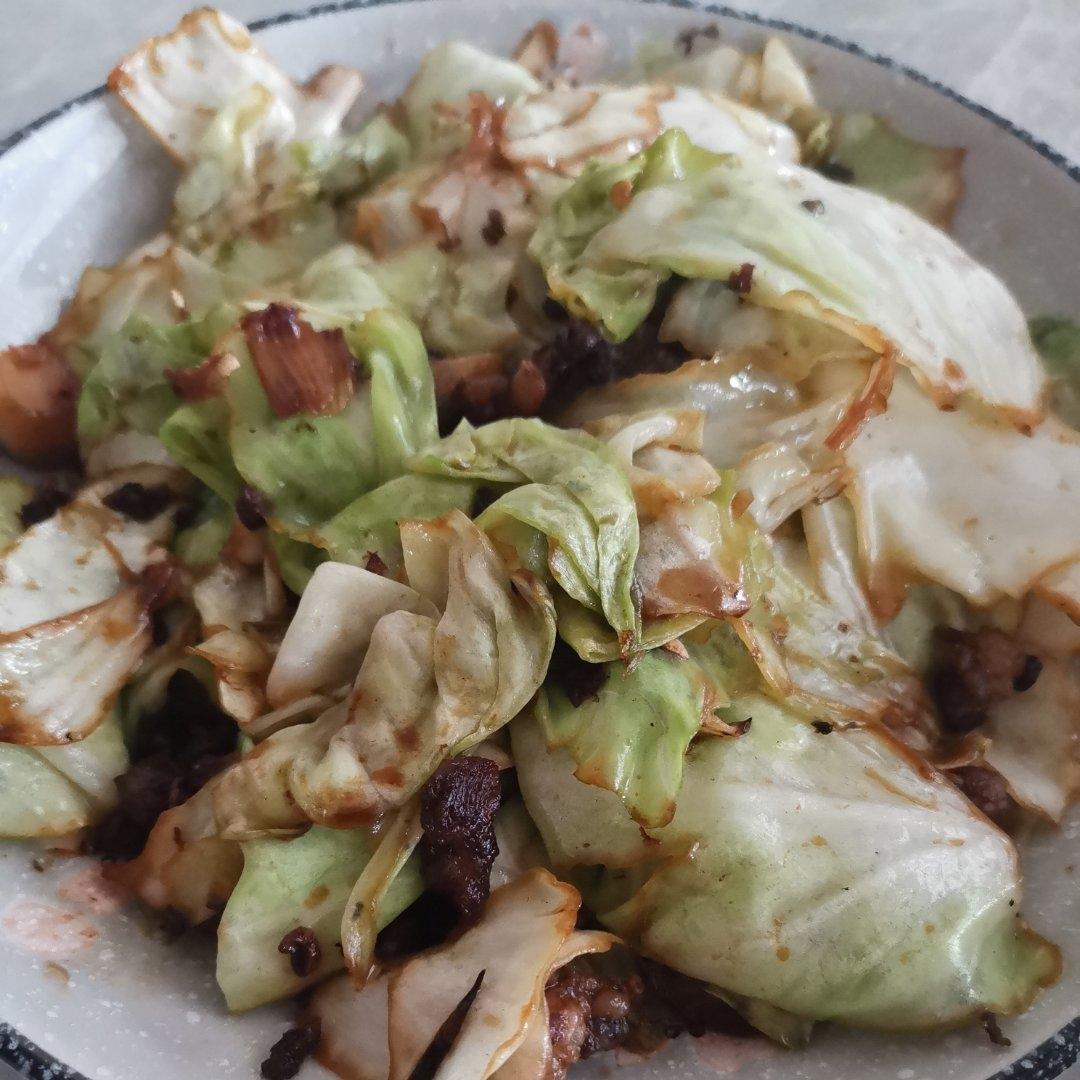 阿婆手撕包菜