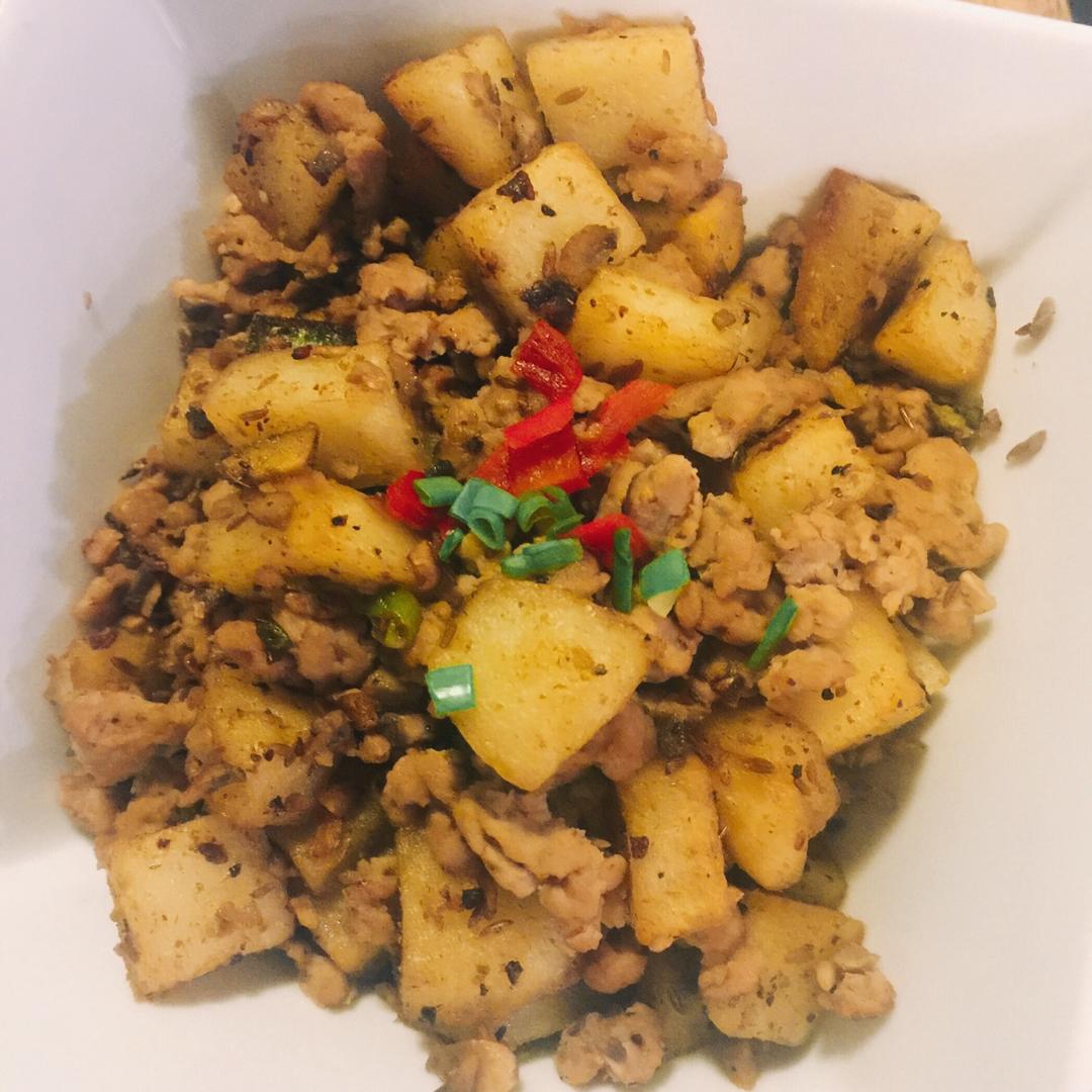 孜然肉末土豆