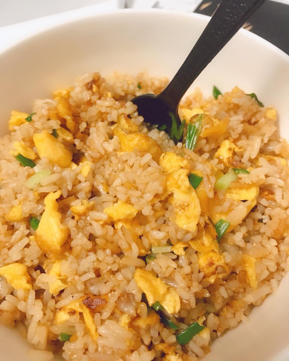 手机用户8120_p87e做的酱油蛋炒饭