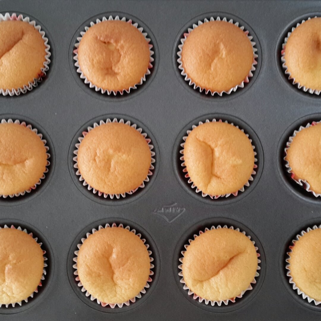 奶油戚风杯子蛋糕