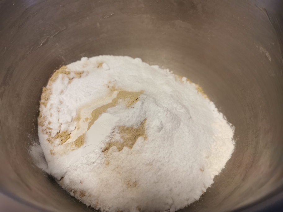 洗沙荞饼（非最终版，试验中）的做法 步骤1