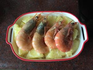 奶香菠萝大虾芝士焗饭的做法 步骤11