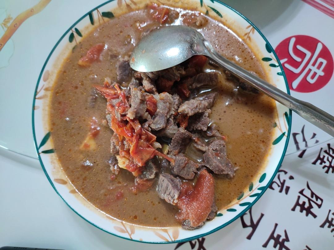超级简单的番茄炖牛肉
