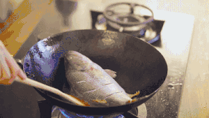 铁锅炖鱼-2019年夜饭【曼食慢语】的做法 步骤5
