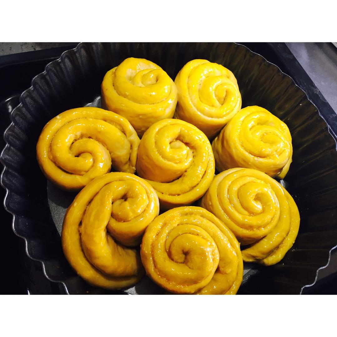 椰蓉玫瑰花面包（系列一）