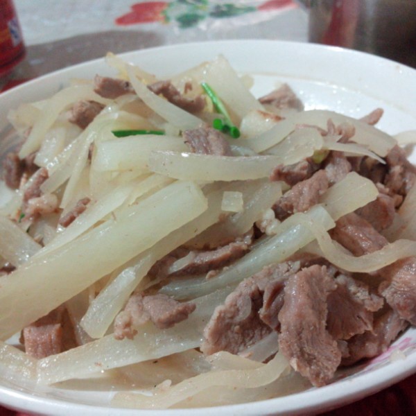 我爱big做的白萝卜炒肉丝