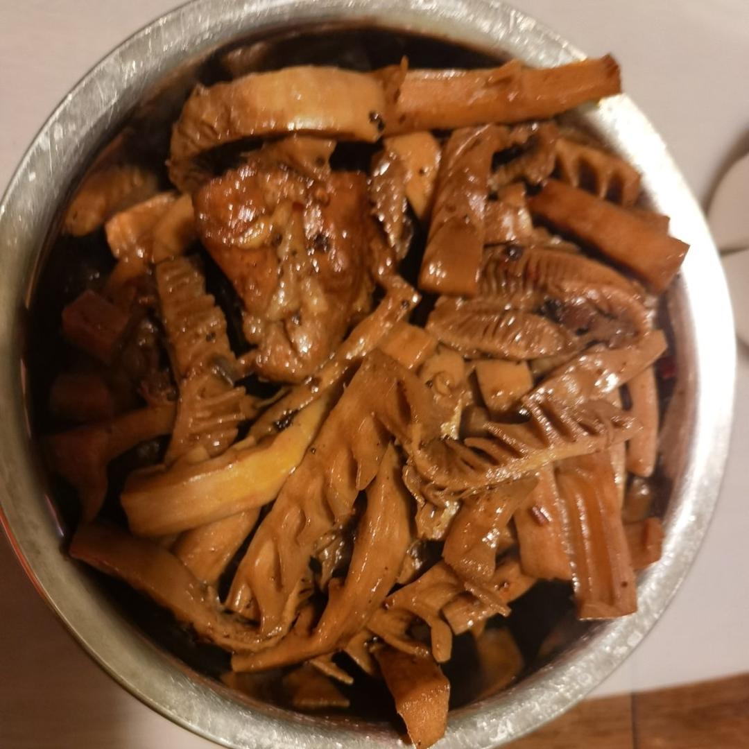 春季美食_雷笋烧排骨