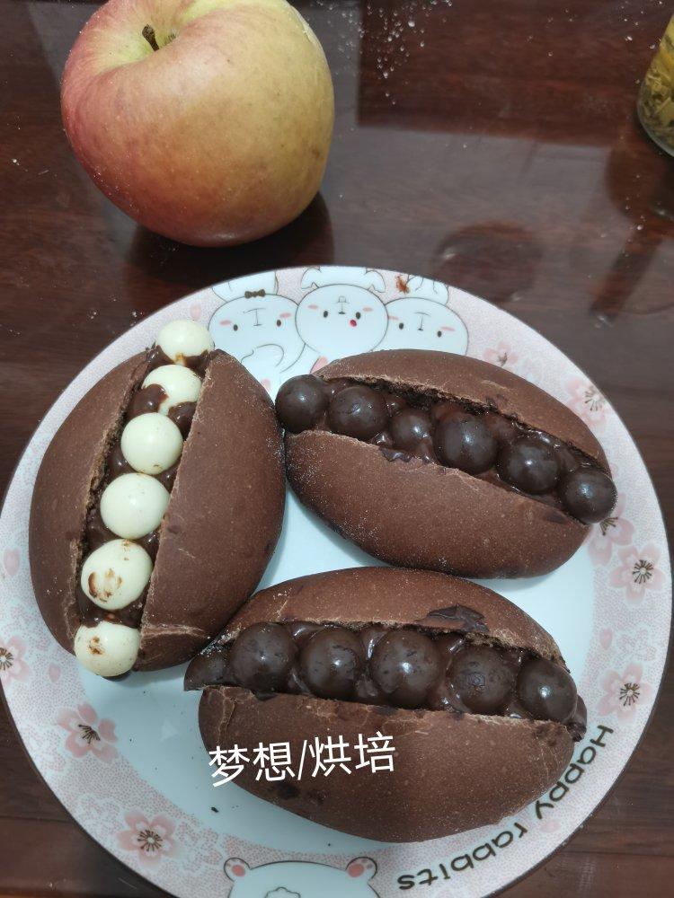 巧克力脆脆珠面包