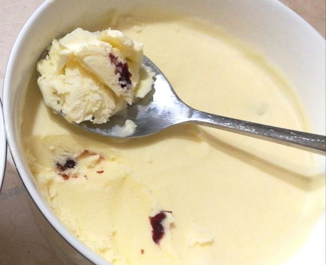 冰淇淋冰激凌🍦熟鸡蛋无需搅拌不用冰淇淋机～的做法