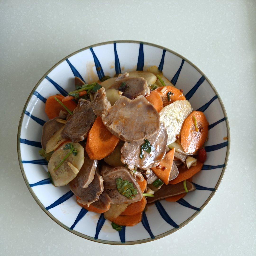 夏日消暑—凉拌口条