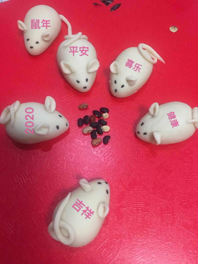 肥肥小老鼠馒头