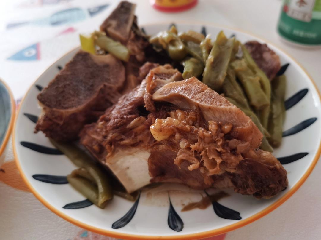 超级好吃的红烧牛脊骨（牛腩）