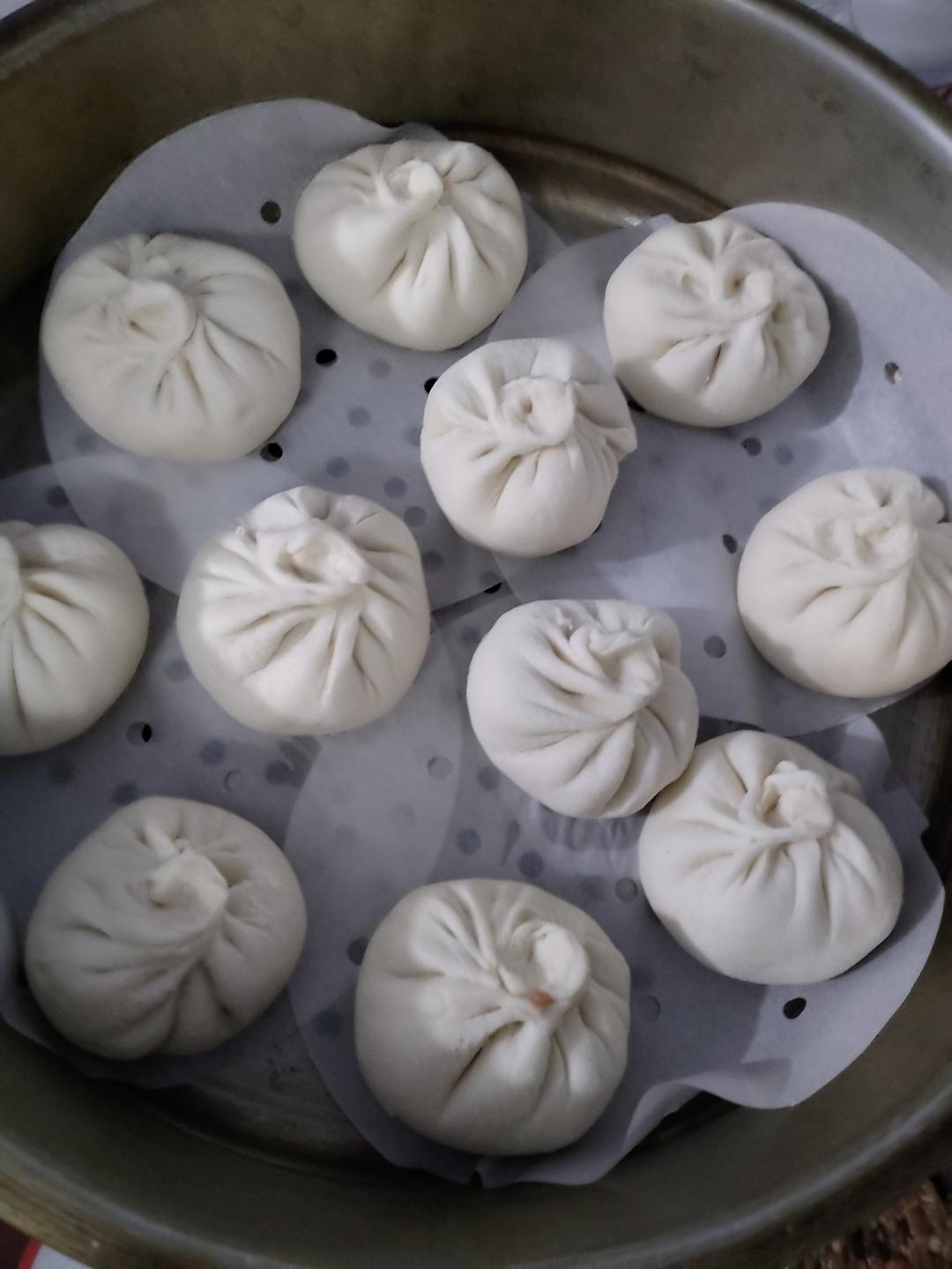 快手发面小笼包