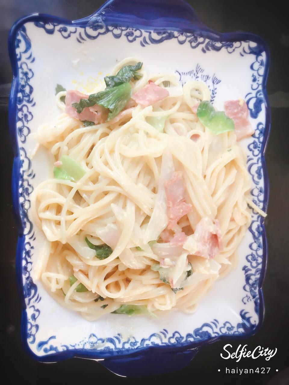 超简单的奶汁培根意面Carbonara