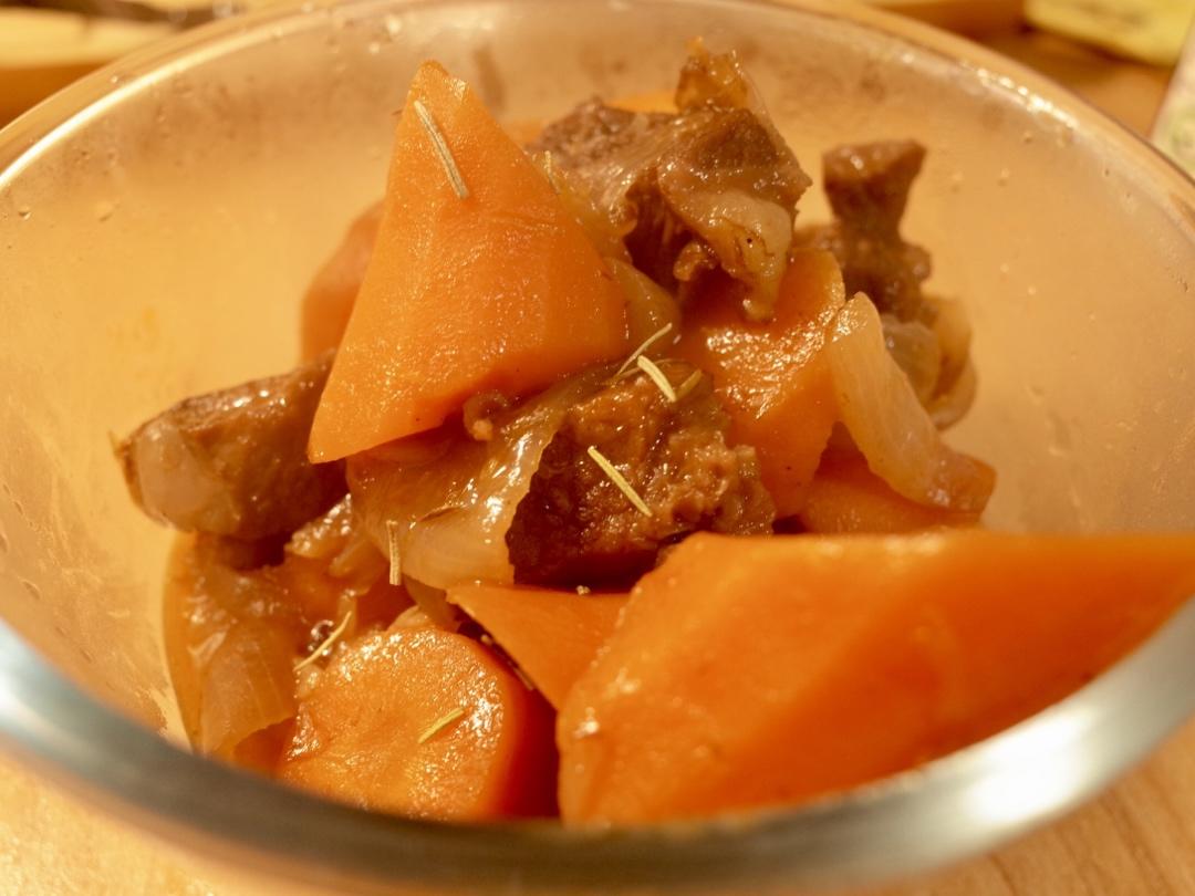 法式红酒炖牛肉