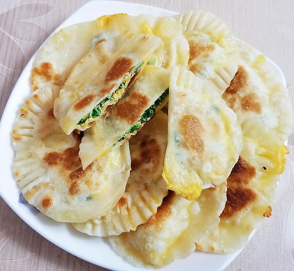 饺子皮鸡蛋灌饼