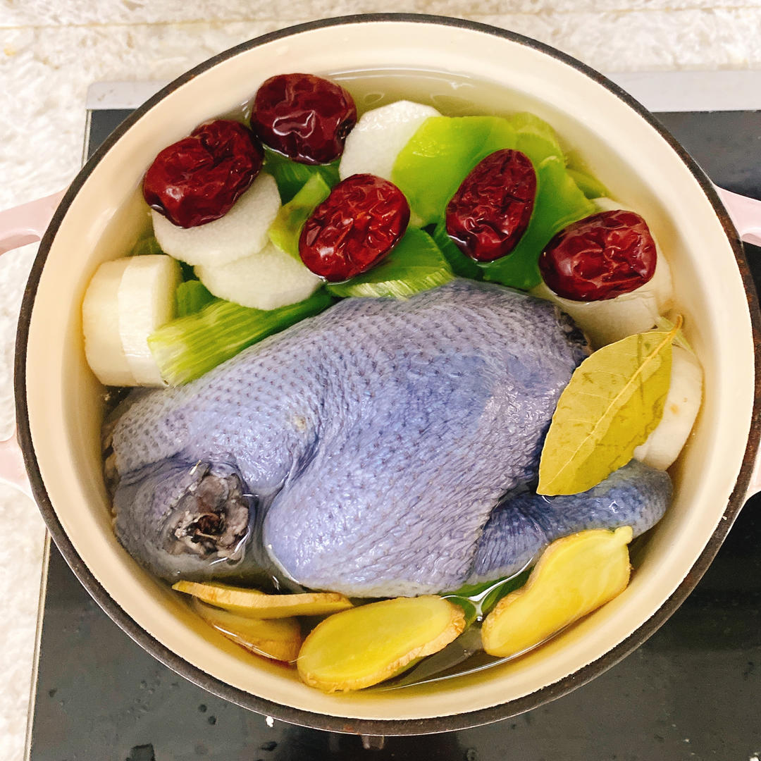 补血补气乌鸡汤