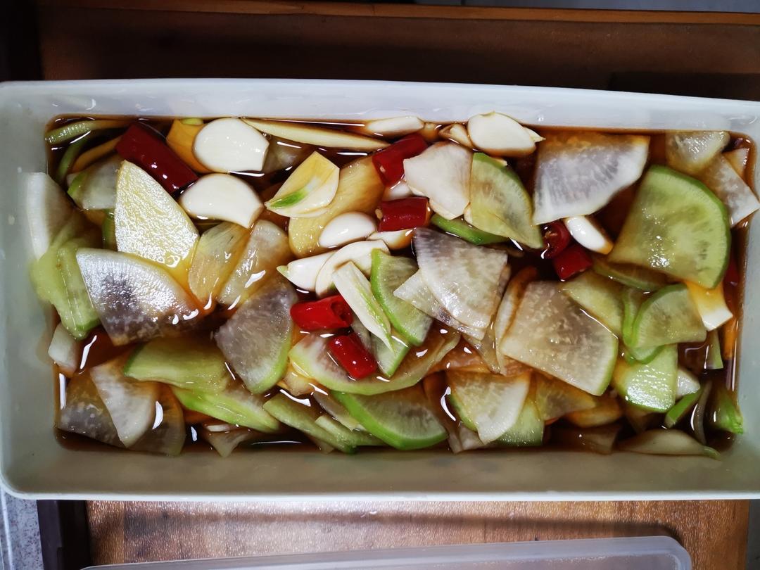 超级简单的酸甜口腌萝卜