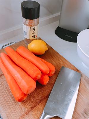 健康无添加胡萝卜🥕干（电磁炉版和烤箱版俱在^_^）的做法 步骤1