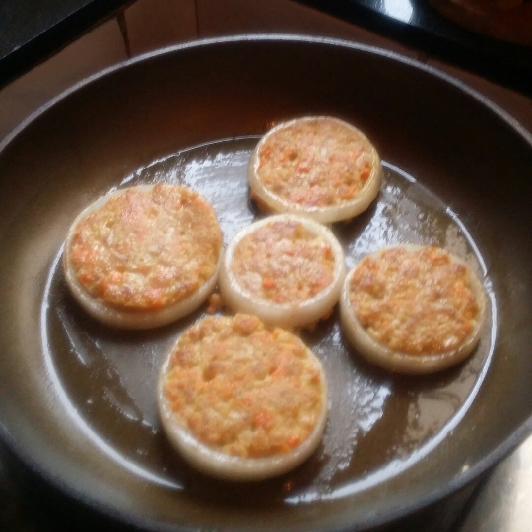 洋葱田园土豆饼