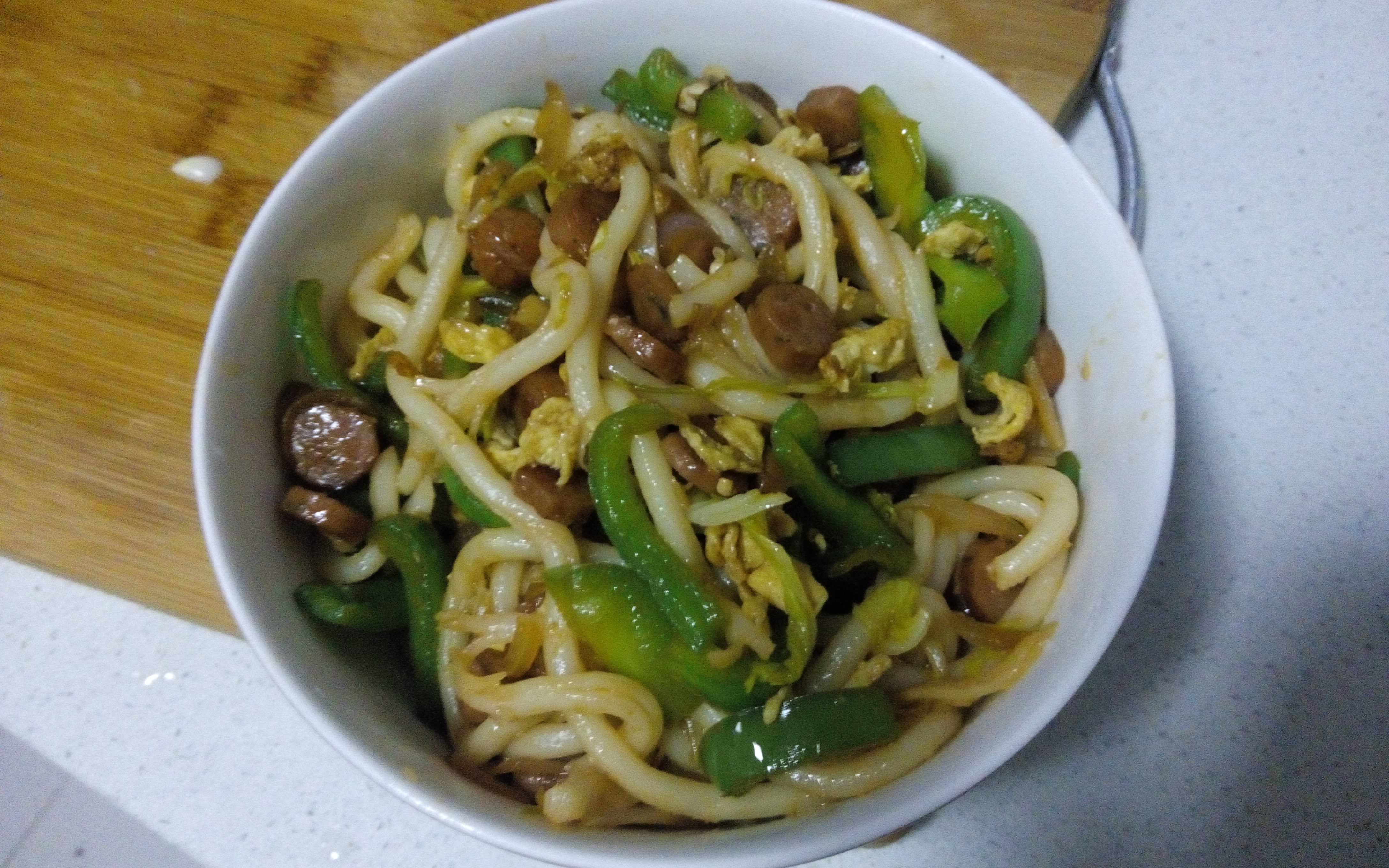 鲜虾炒乌冬面