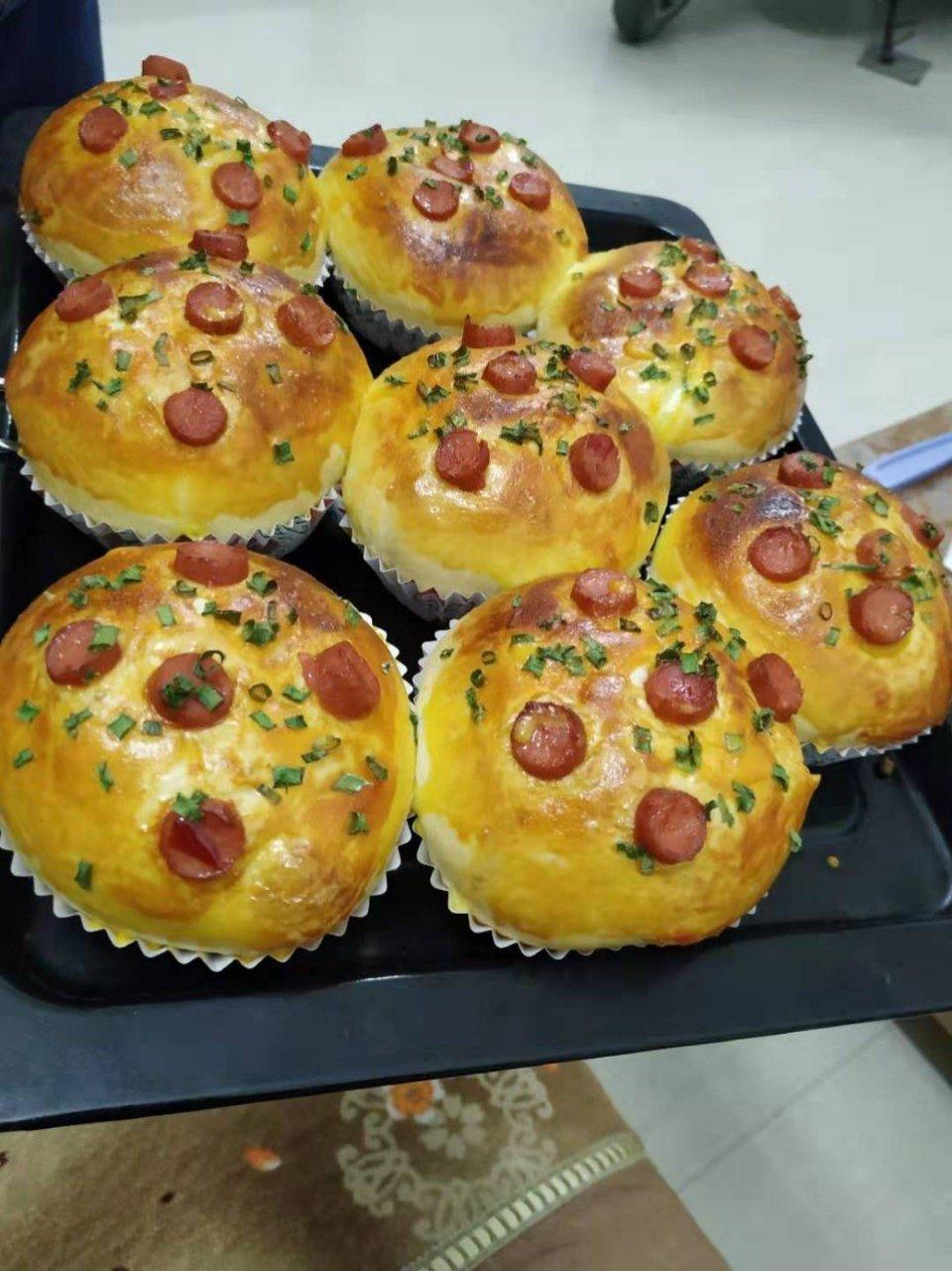 香肠肉松芝士面包（咸口面包）