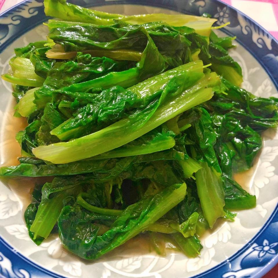 爽口清香清炒油麦菜