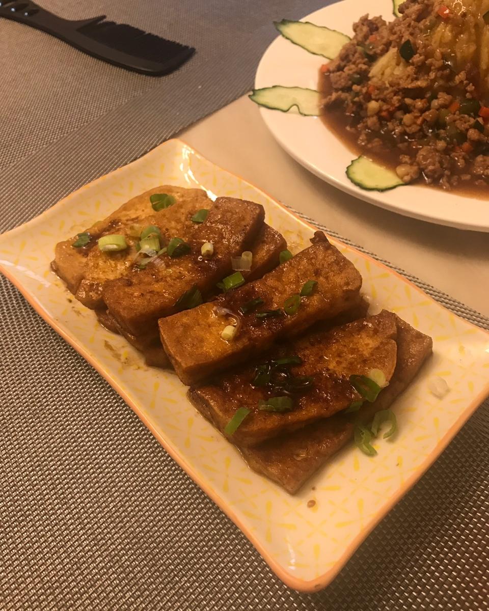 香煎豆腐(烧烤铁板味)