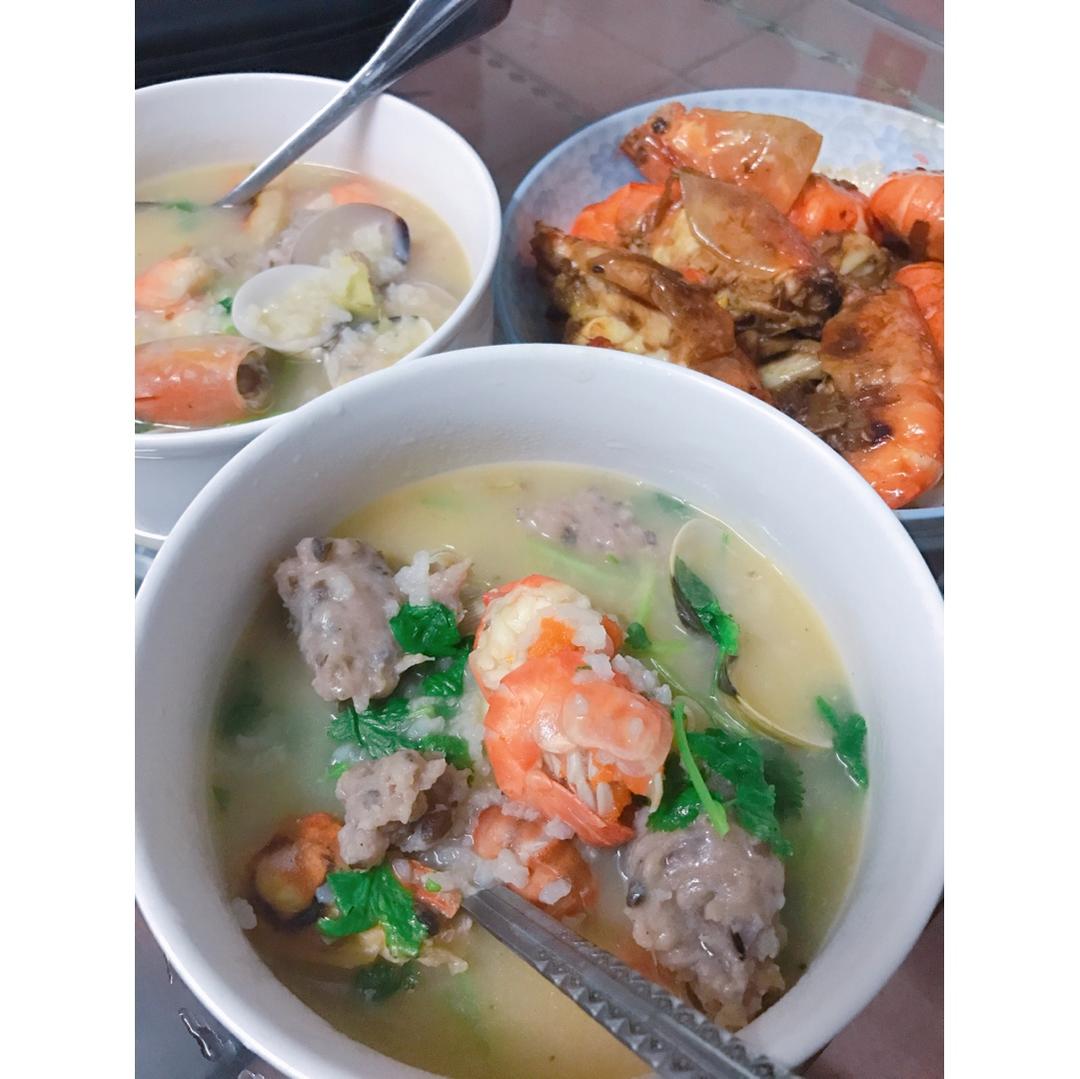 鲜虾砂锅粥