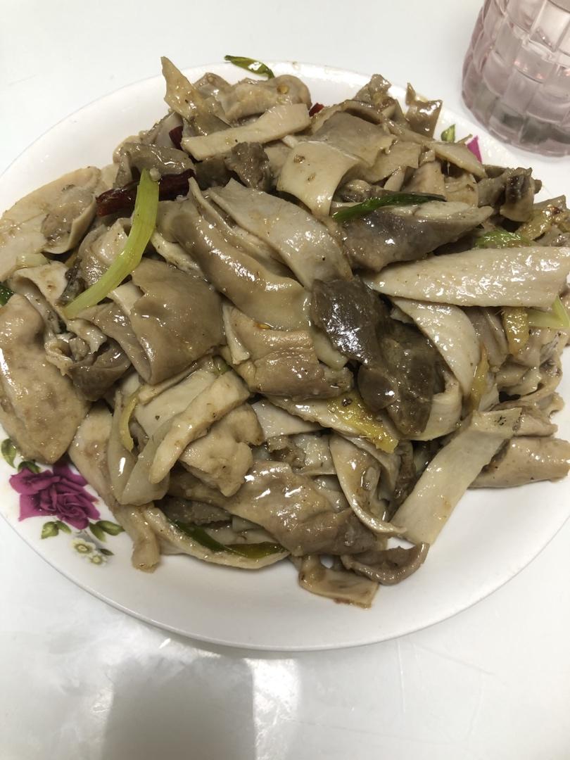 姜葱炒猪肚