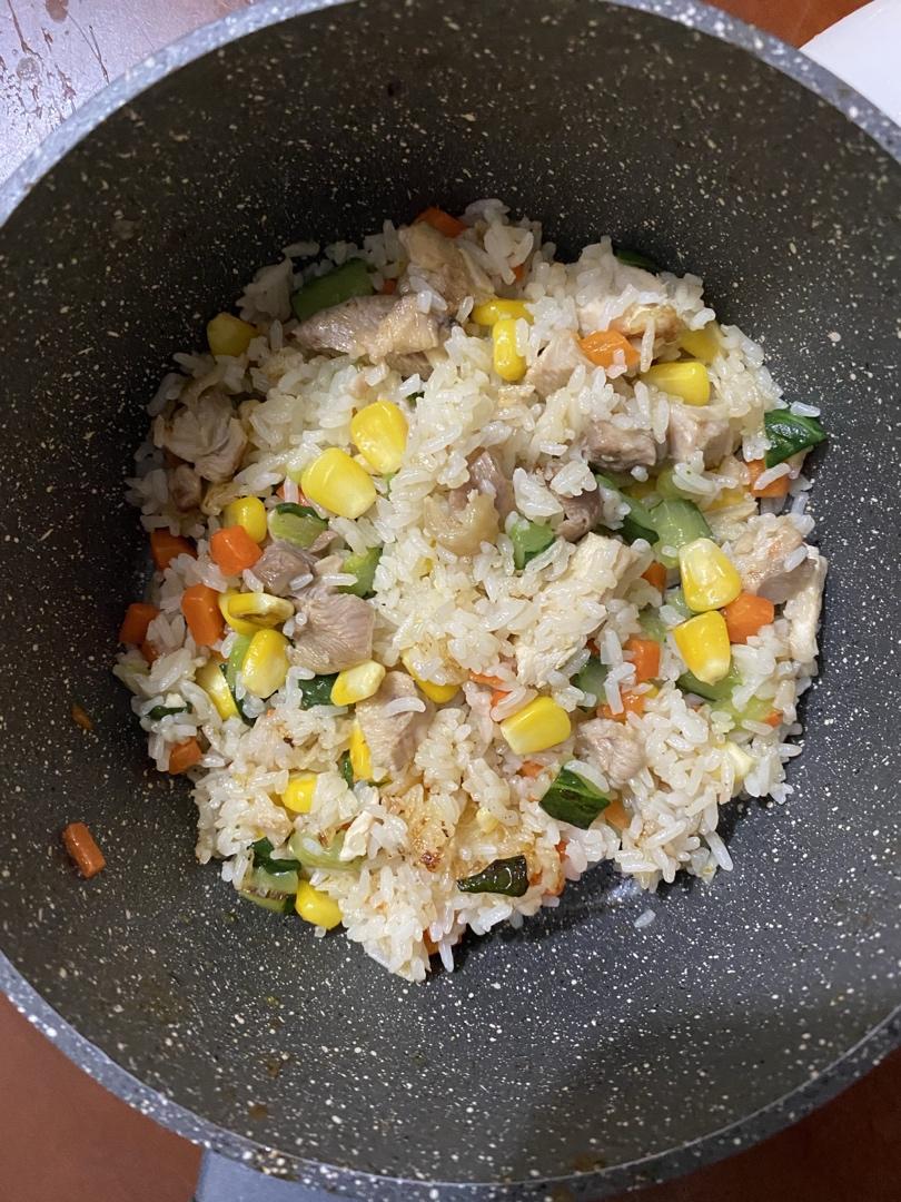 什锦蛋炒饭（肉版）