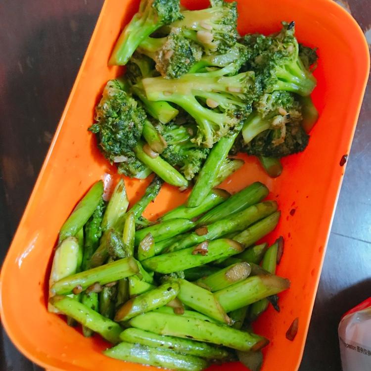 蚝油蒜蓉西兰花