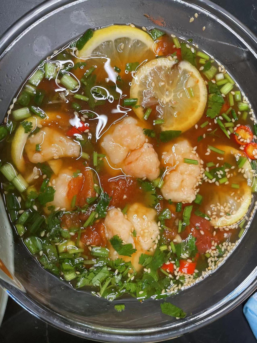 泰式酸辣虾球