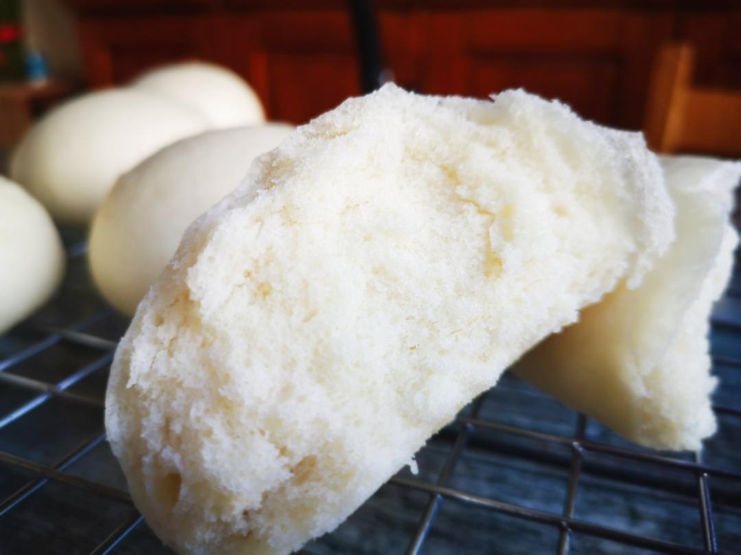 锁死这一步，你也能蒸出萱软蓬松的大馒头！的做法