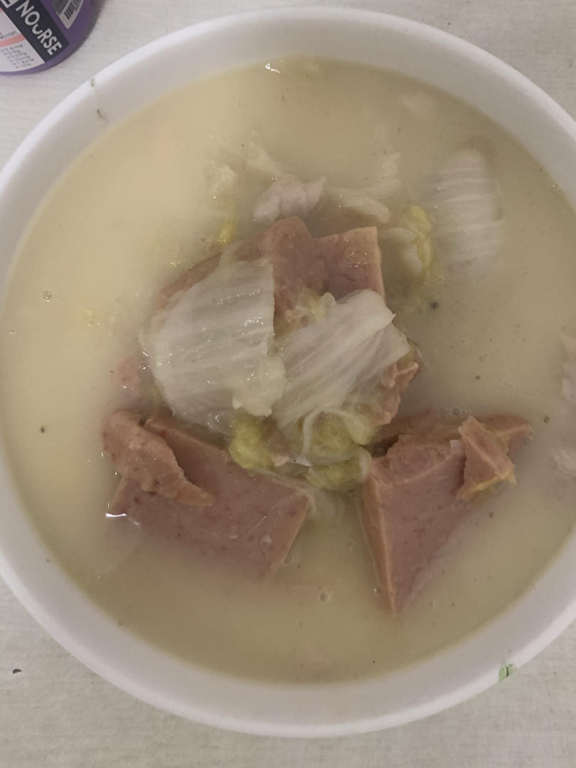 梅林清蒸猪肉罐头炖白菜