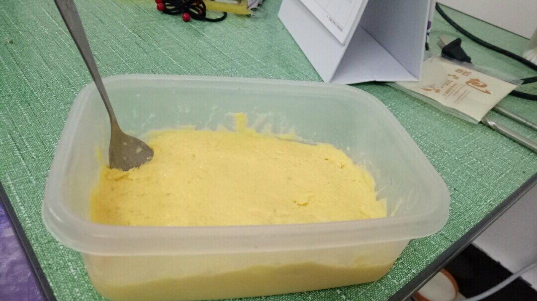 酸奶水果冰激凌