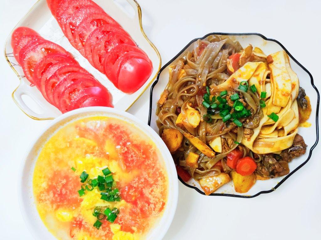土豆烧鸡（非常下饭哦~）