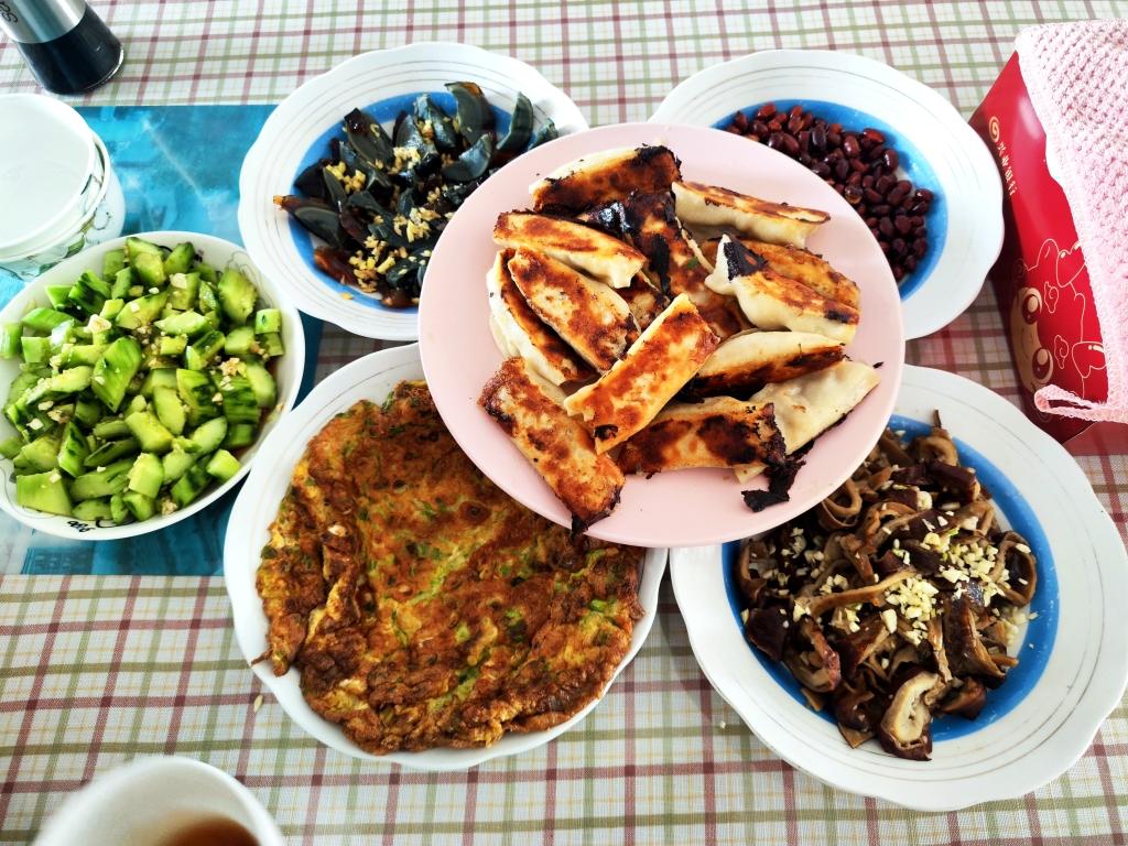 午餐•2026年4月8日