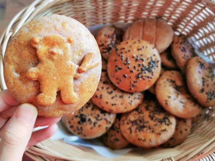 松软养胃的山药饼      （高营养低热量）