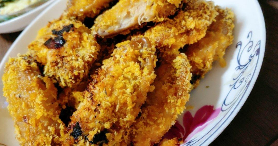 燊时尚玩具礼品做的烤箱版面包糠鸡翅