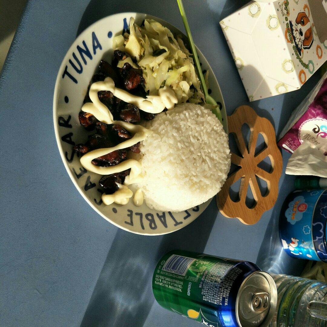 烤鸡腿肉拌饭（烤肉拌饭）