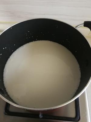 超级快手牛奶/奶粉自制奶油奶酪的做法 步骤1