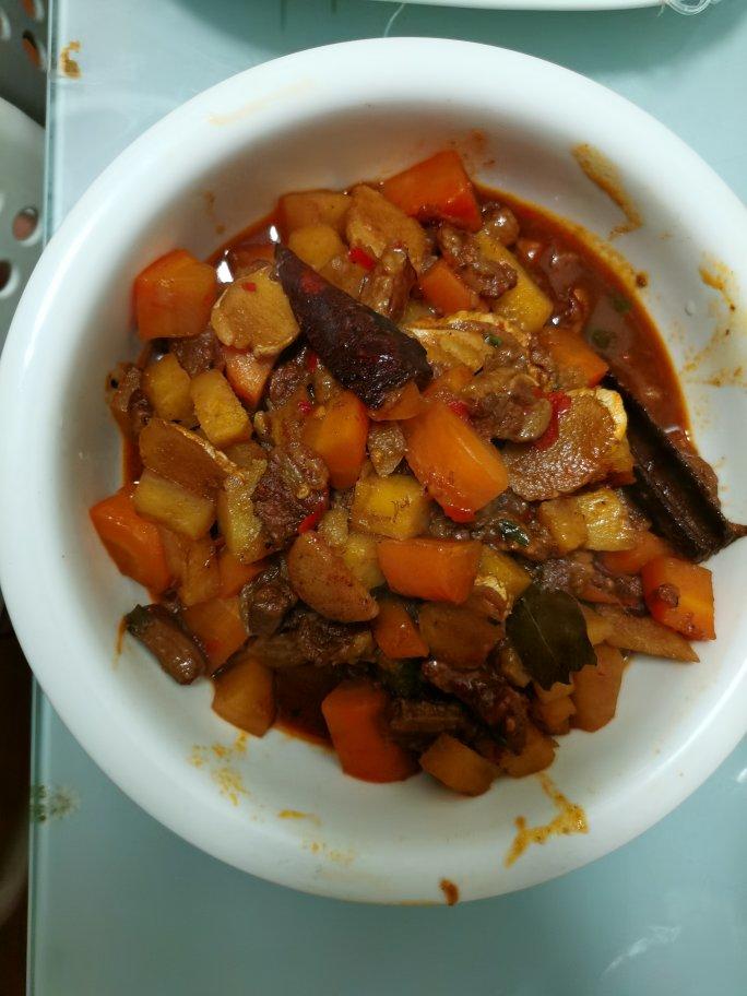 红烧土豆胡萝卜牛腩【简单详细版】