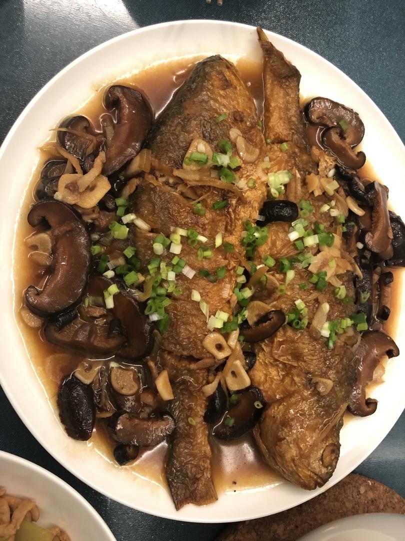 红烧黄花鱼