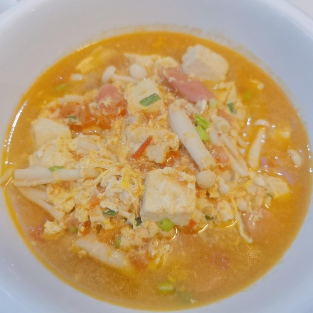 低脂低卡，简单又营养的番茄豆腐汤，巨好吃