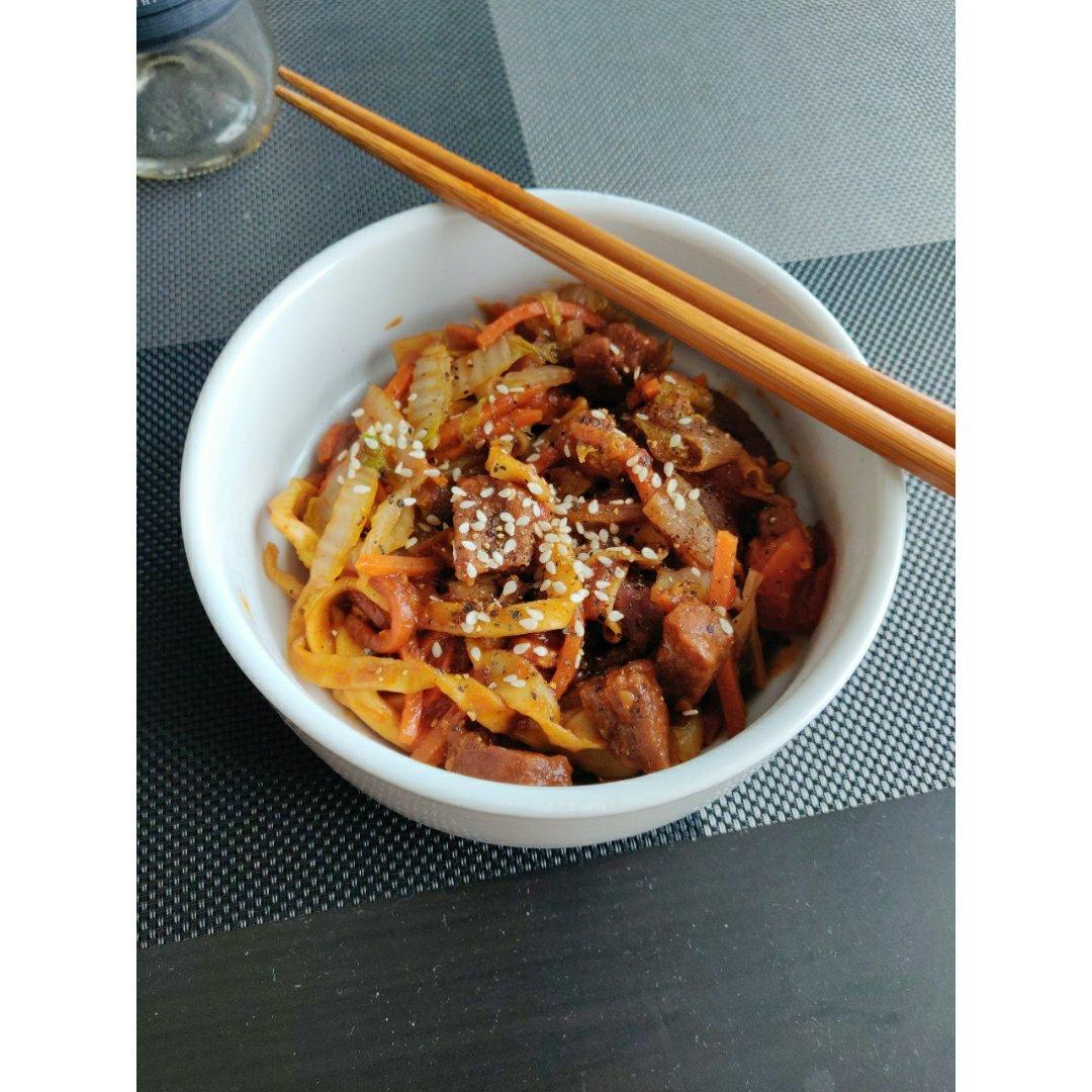 留学狗加餐秘制炖牛肉Cantonese Style Braised Beef Brisket
