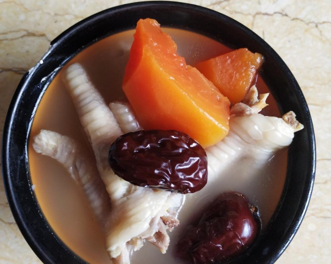 木瓜鸡脚下奶汤的做法