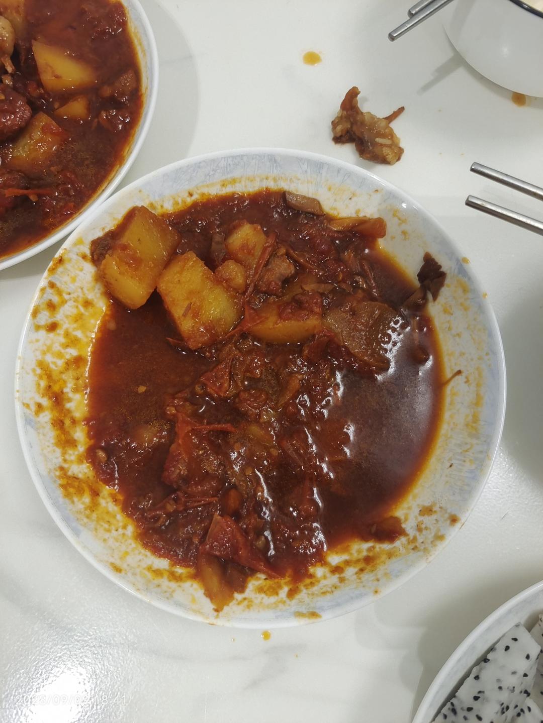 番茄土豆炖牛腩