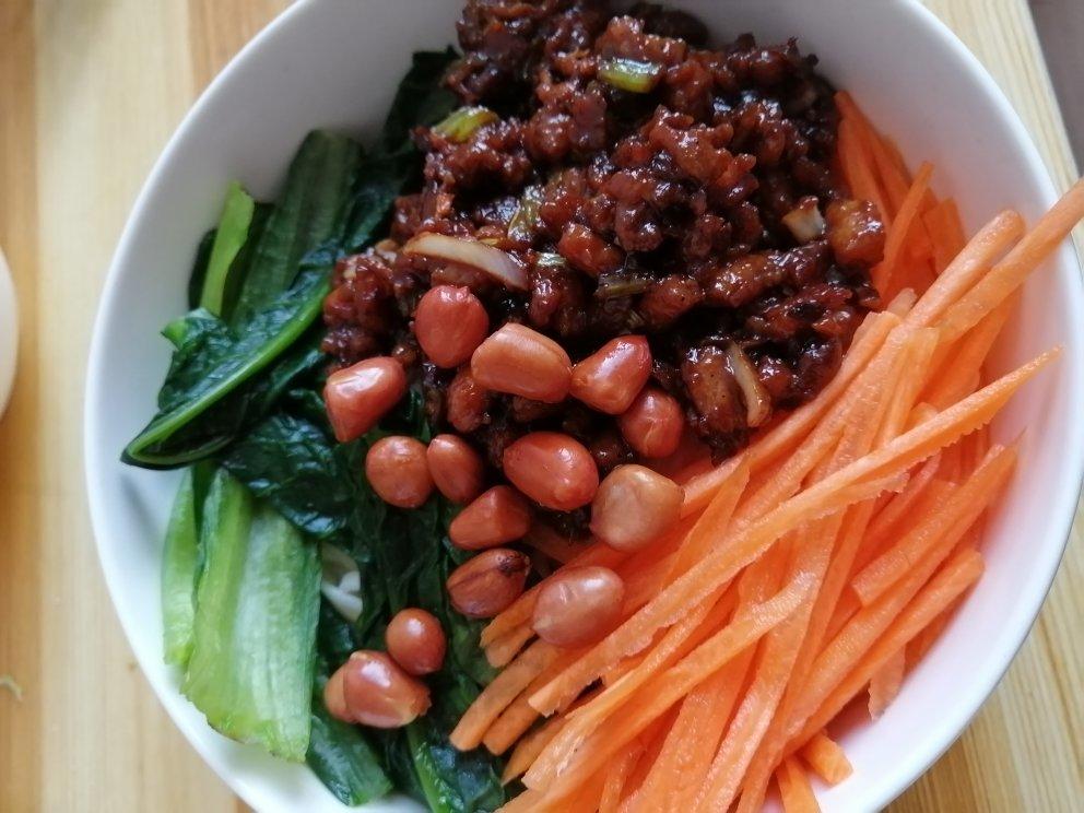 向往的生活黄磊同款多菜码炸酱面