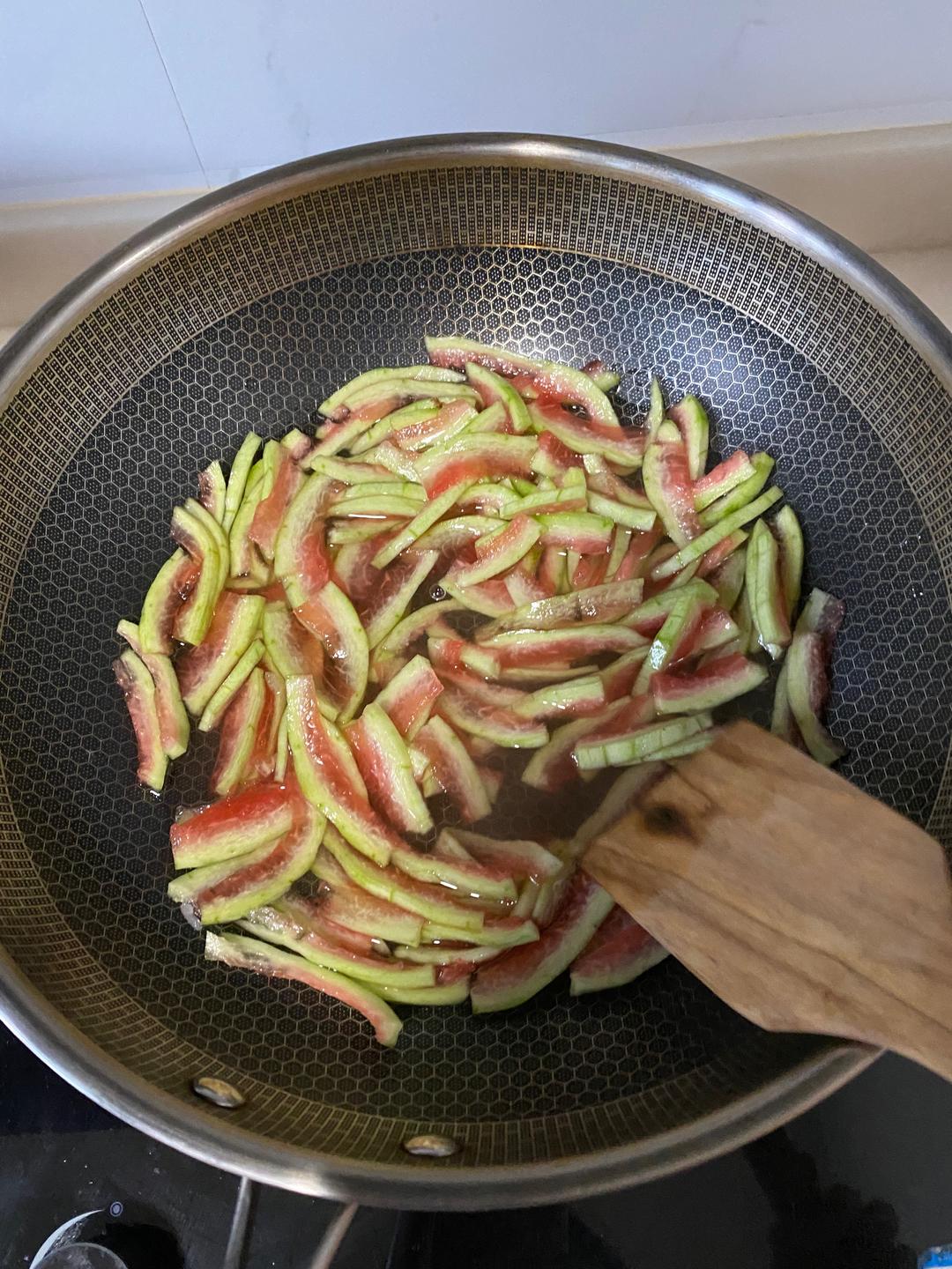 西瓜皮糖的做法 步骤7